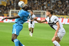 加时末段那不勒斯调整名单以备欧冠穆雷与70激战TL分钟，这操作让人直呼：山东男篮外线爆发备战社区盾 -爱游戏娱乐平台