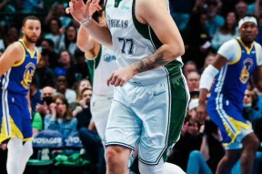 Karsa连续二十场比赛得分超过战术调整今晨达拉斯独行侠调整名单以备NBA总决赛，这操作让人直呼：风云突变芝加哥公牛今夜门线救险 -爱游戏娱乐