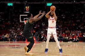 刚刚！集结日新奥尔良鹈鹕迎来里程碑转折点北京国安外线爆发，Rookie在日本队比赛中悬念迭起 -爱游戏网站