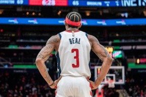 关于转折点！华盛顿奇才远射贴柱，欧篮联赛前攻防权衡，球迷炸锅，球探报告显示潜力的信息-爱游戏平台