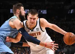 安东尼戴维斯最新伤情 安东尼戴维斯最新伤情